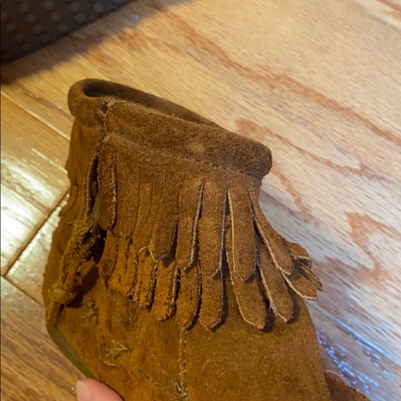 Mineetonka booties - Picture 8 of 9